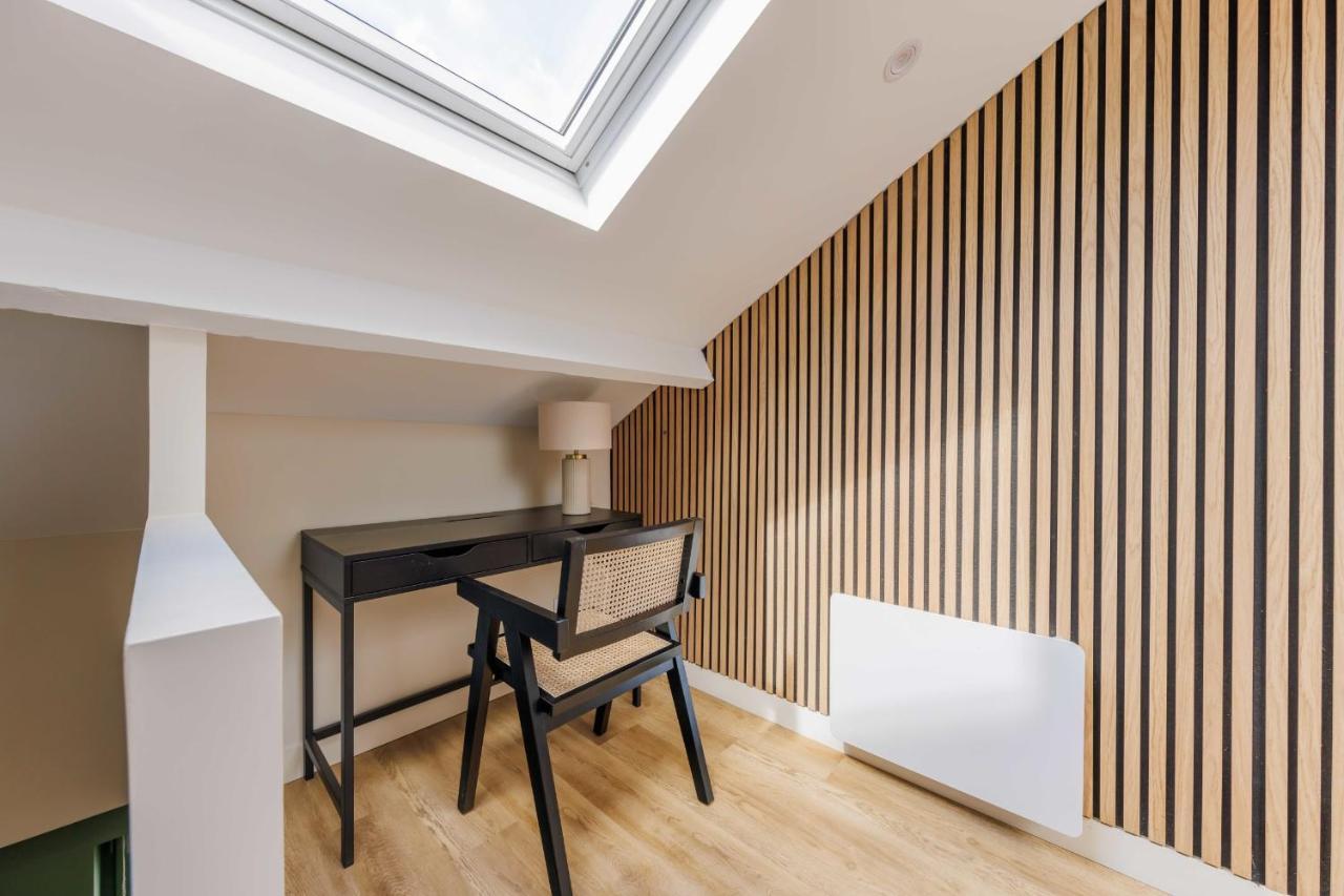 パリCharming Appart Duplex 7P2Br Le Maraisアパートメント エクステリア 写真
